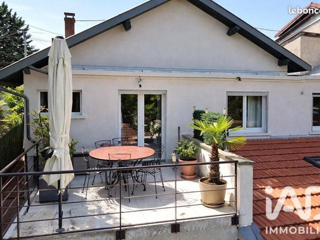 Maison 4 pièces 122 m²
