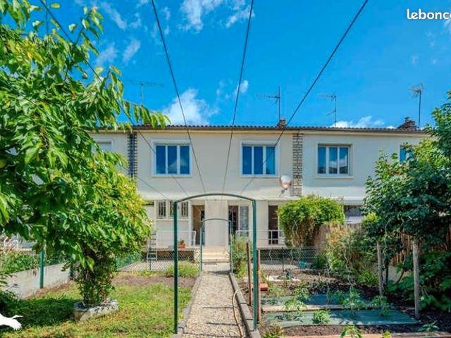 Maison 4 pièces 122 m²