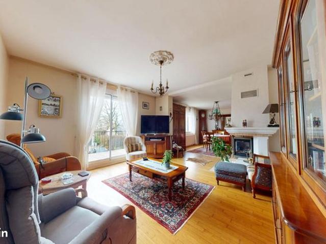 Maison 4 pièces 122 m²