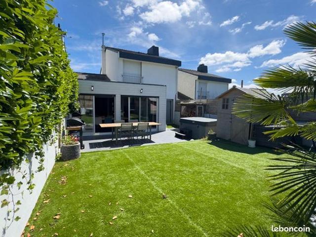 Maison 4 pièces 122 m²