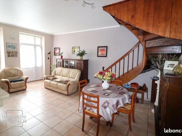 Maison 4 pièces 122 m²