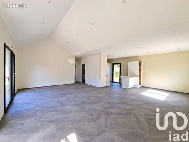 Maison 4 pièces 122 m²