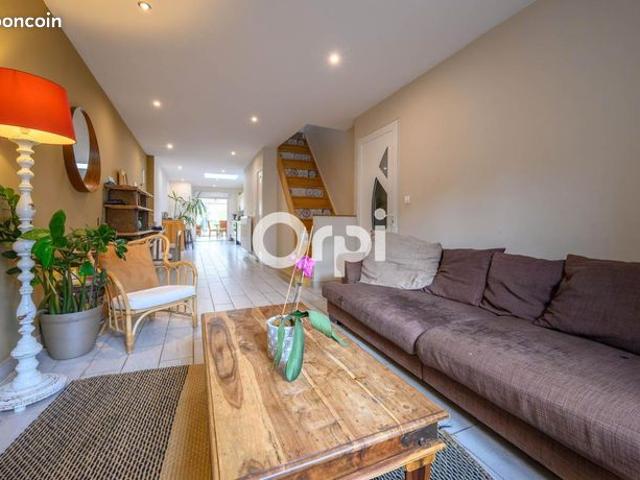 Maison 4 pièces 134 m²
