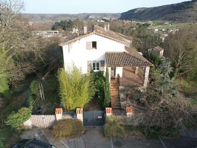 Maison 4 pièces 134 m²