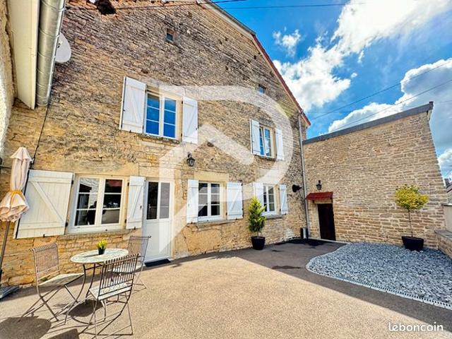 Maison 4 pièces 134 m²