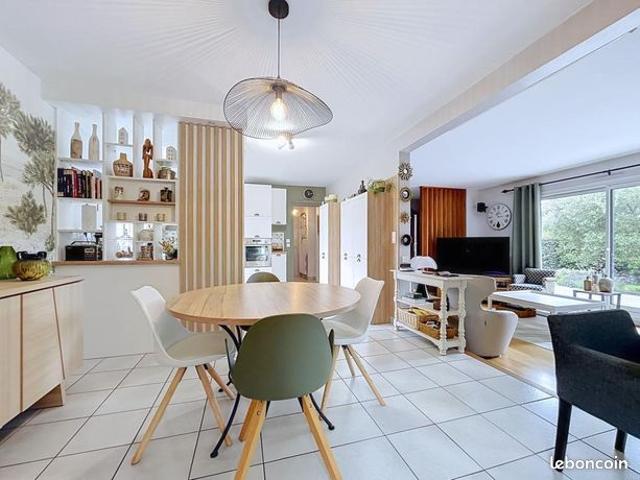 Maison 4 pièces 135 m²
