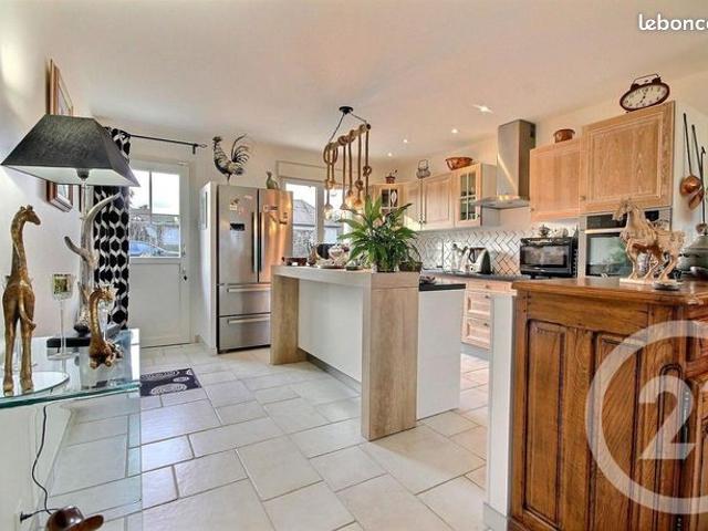 Maison 4 pièces 135 m²