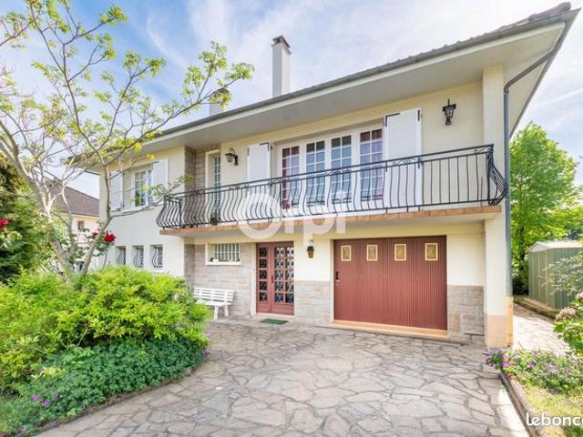 Maison 4 pièces 135 m²