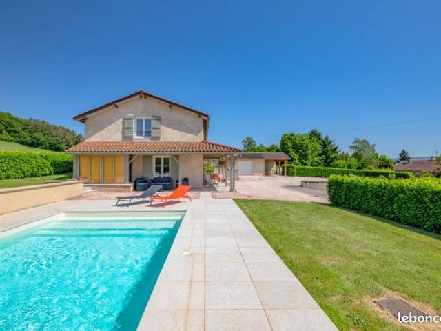 Maison 4 pièces 135 m²