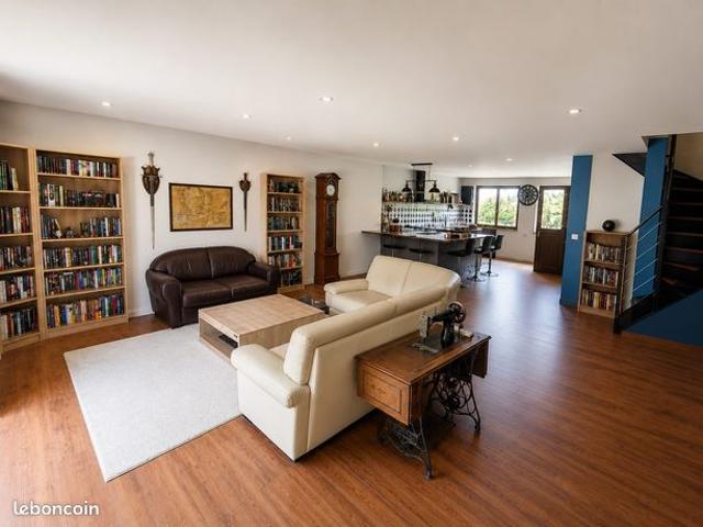 Maison 4 pièces 135 m²