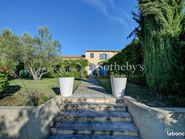 Maison 4 pièces 135 m²