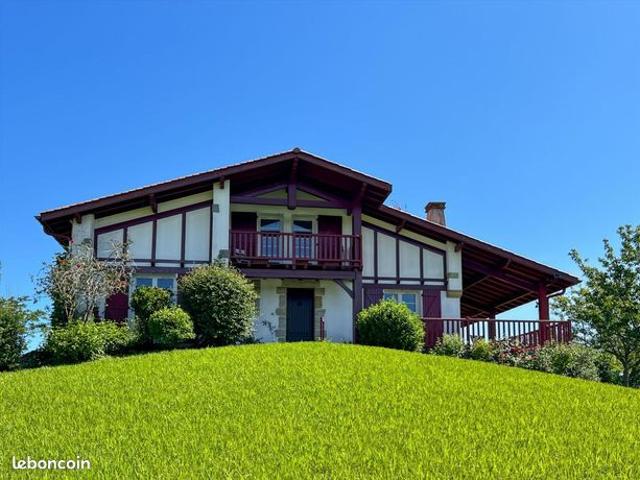 Maison 4 pièces 135 m²