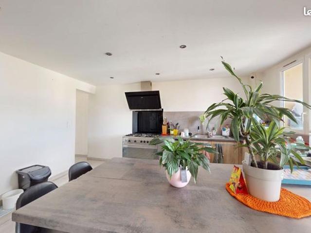 Maison 4 pièces 135 m²