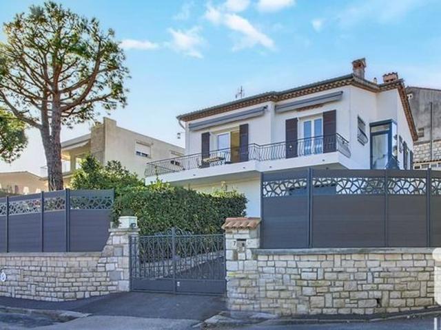 Maison 4 pièces 135 m²