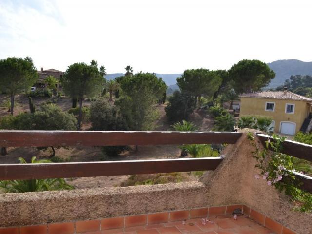 Maison 4 pièces, 135 m² à louer à Ajaccio 20000