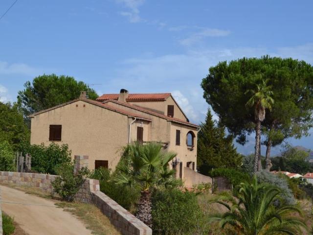 Maison 4 pièces, 135 m² à louer à Ajaccio 20000
