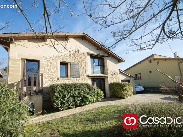 Maison 4 pièces 136 m²