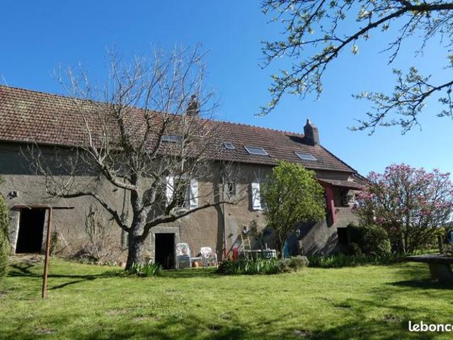 Maison 4 pièces 136 m²