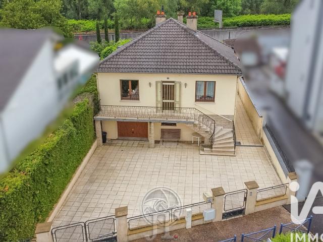 Maison 4 pièces 136 m²