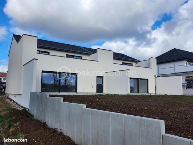 Maison 4 pièces 136 m²