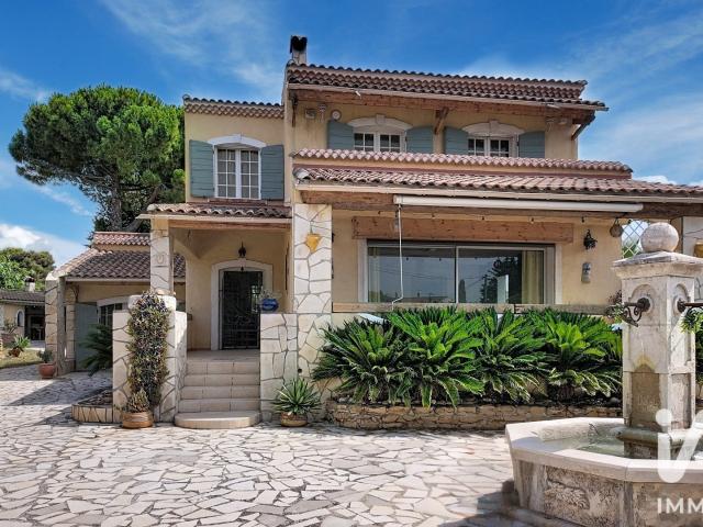 Maison 4 pièces 136 m²