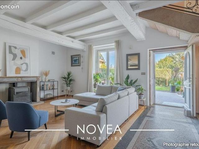 Maison 4 pièces 136 m²