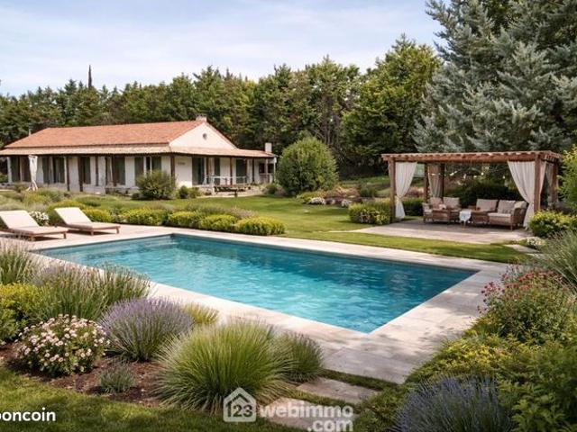 Maison 4 pièces 136 m²