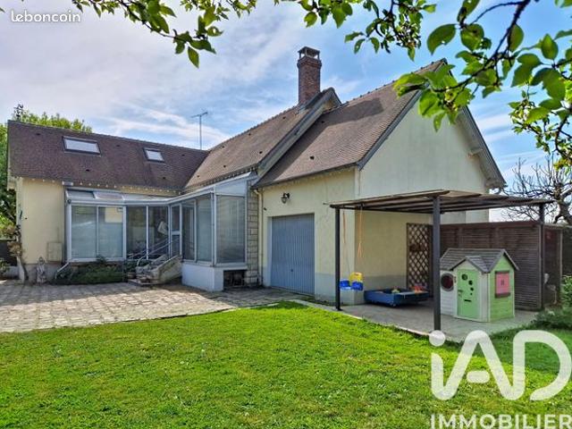 Maison 4 pièces 136 m²