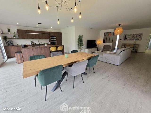 Maison 4 pièces 136 m²