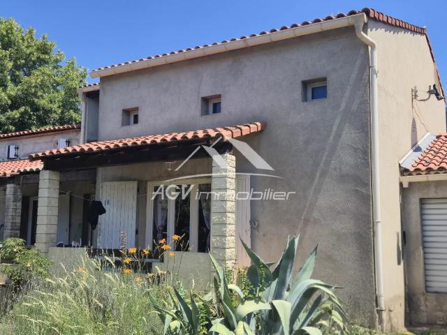Maison 4 pièces 136 m²