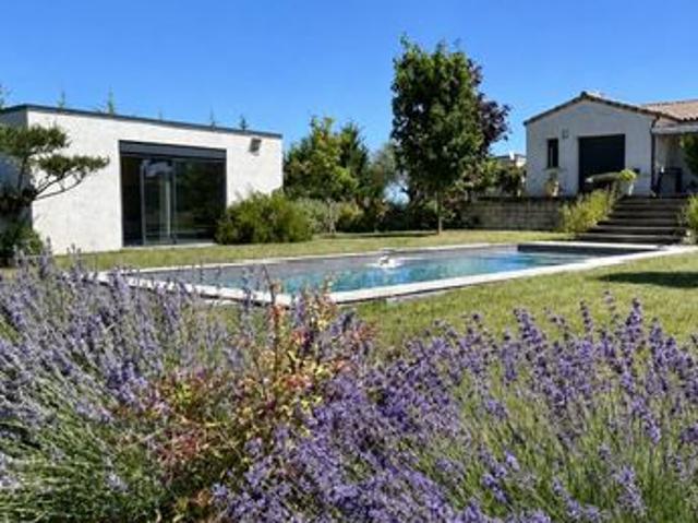 Maison 4 pièces 137 m²