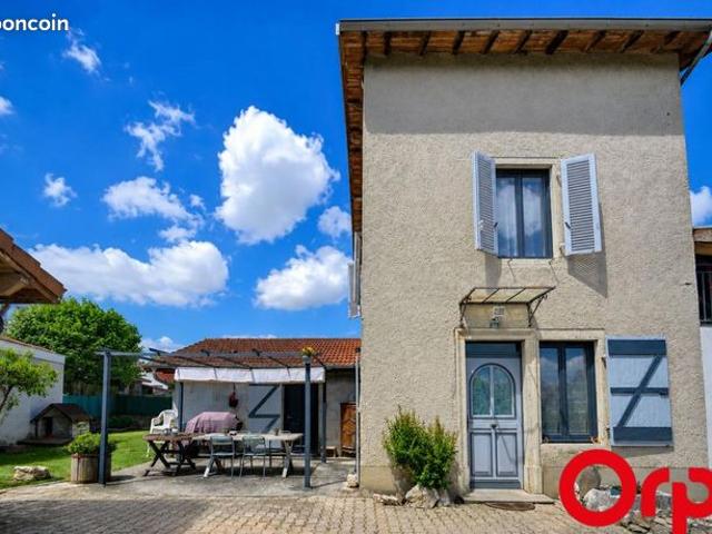 Maison 4 pièces 137 m²