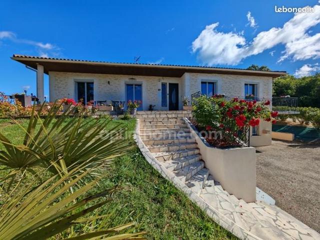 Maison 4 pièces 137 m²