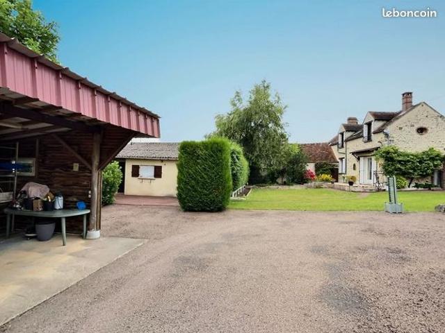 Maison 4 pièces 137 m²