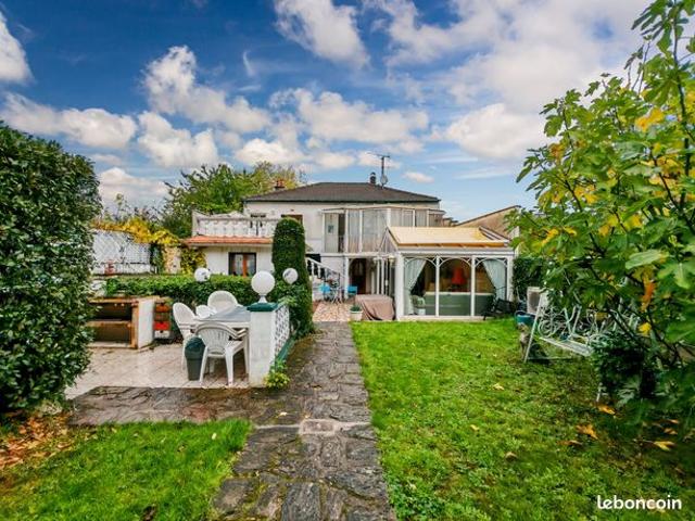 Maison 4 pièces 137 m²
