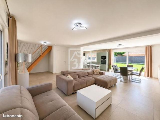 Maison 4 pièces 137 m²
