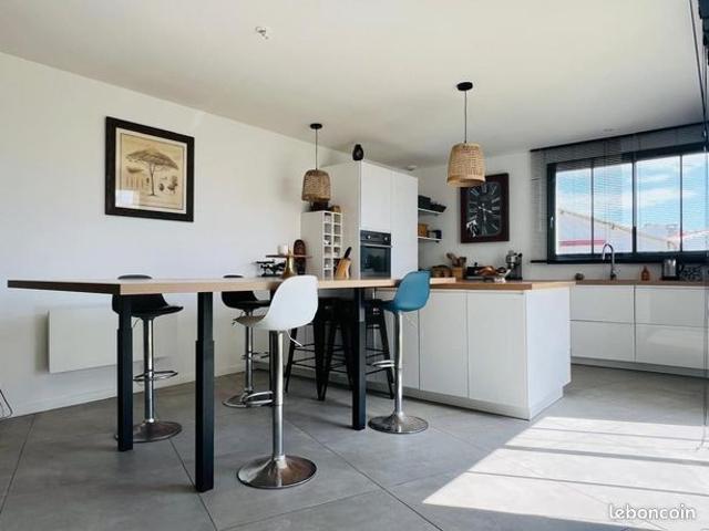 Maison 4 pièces 137 m²