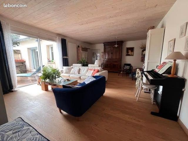 Maison 4 pièces 137 m²