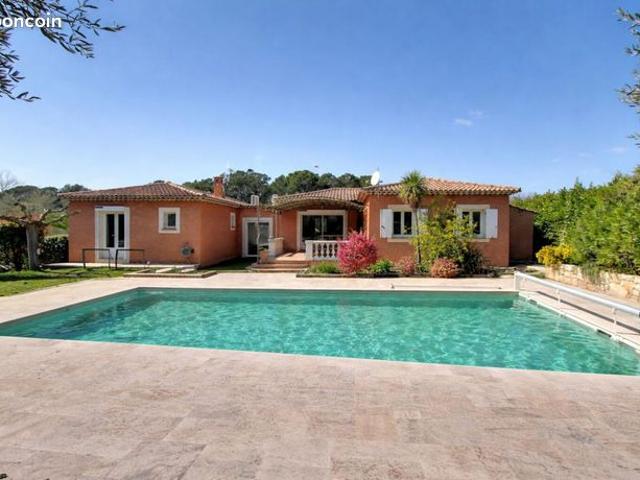 Maison 4 pièces 137 m²