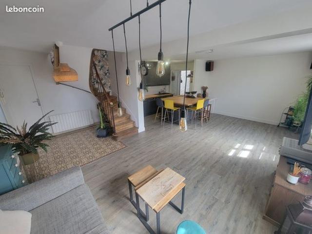 Maison 4 pièces 137 m²