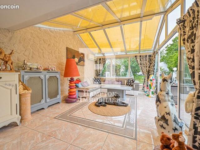 Maison 4 pièces 137 m²