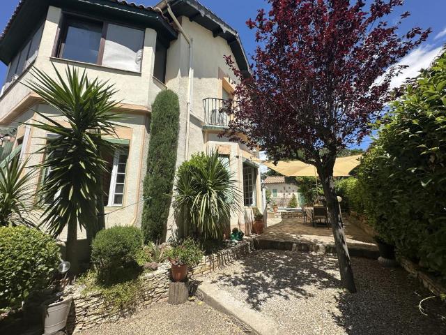 Maison 4 pièces 137 m²