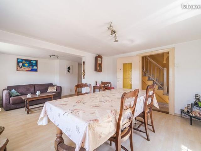 Maison 4 pièces 138 m²