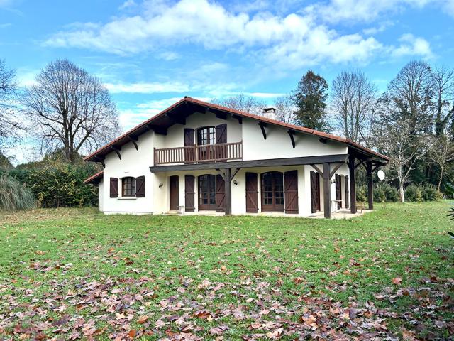 Maison 4 pièces 138 m²