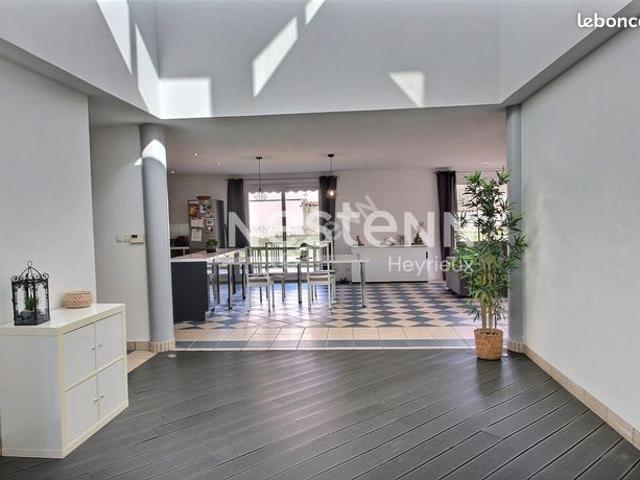 Maison 4 pièces 138 m²