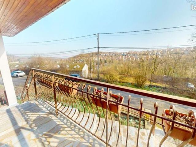 Maison 4 pièces 138 m²