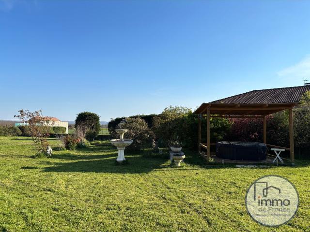 Maison 4 pièces 138 m²
