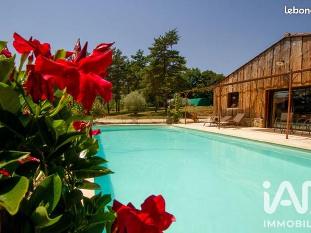 Maison 4 pièces 138 m²