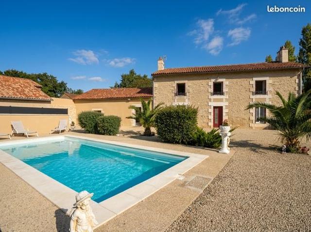 Maison 4 pièces 138 m²