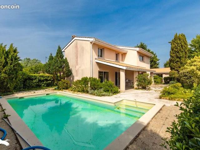 Maison 4 pièces 139 m²